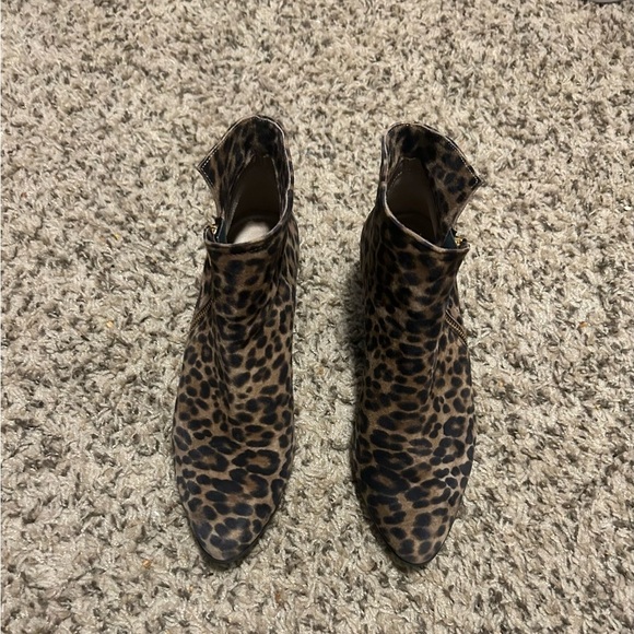 BEAUTIFEEL Alexa Leopard Print Boots Size 39 - Picture 4 of 10